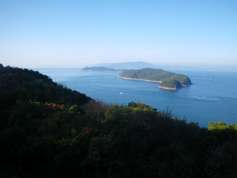 砲台跡から見る友が島